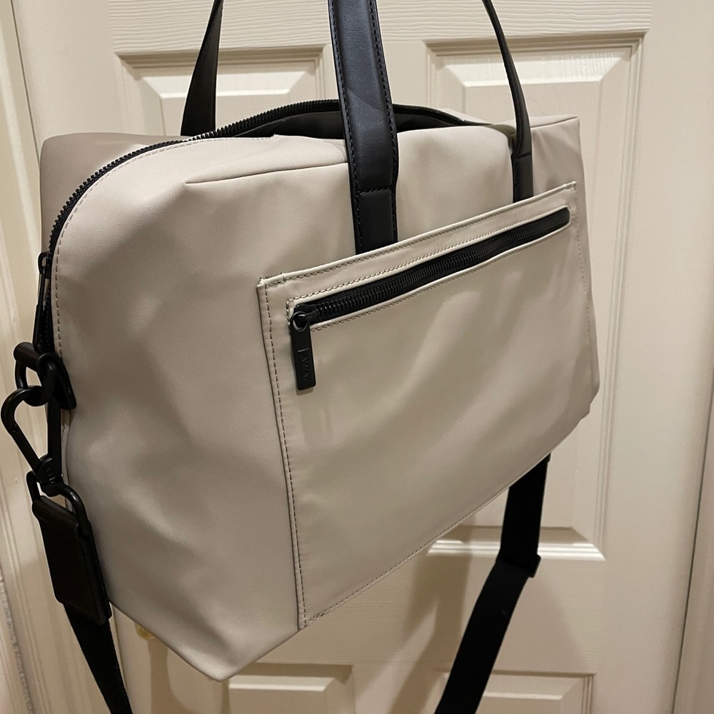 AWAY Everywhere Bag